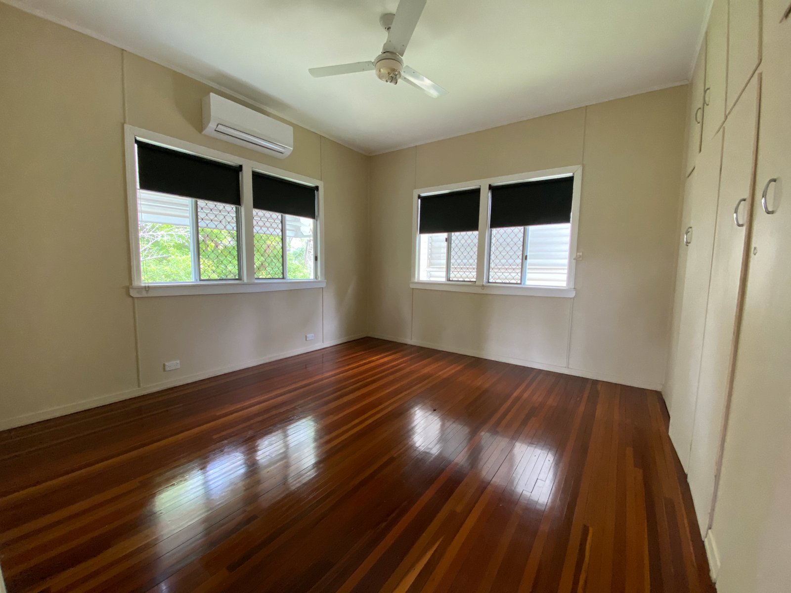 252 MESSMATE Drive MIRIAM VALE 13