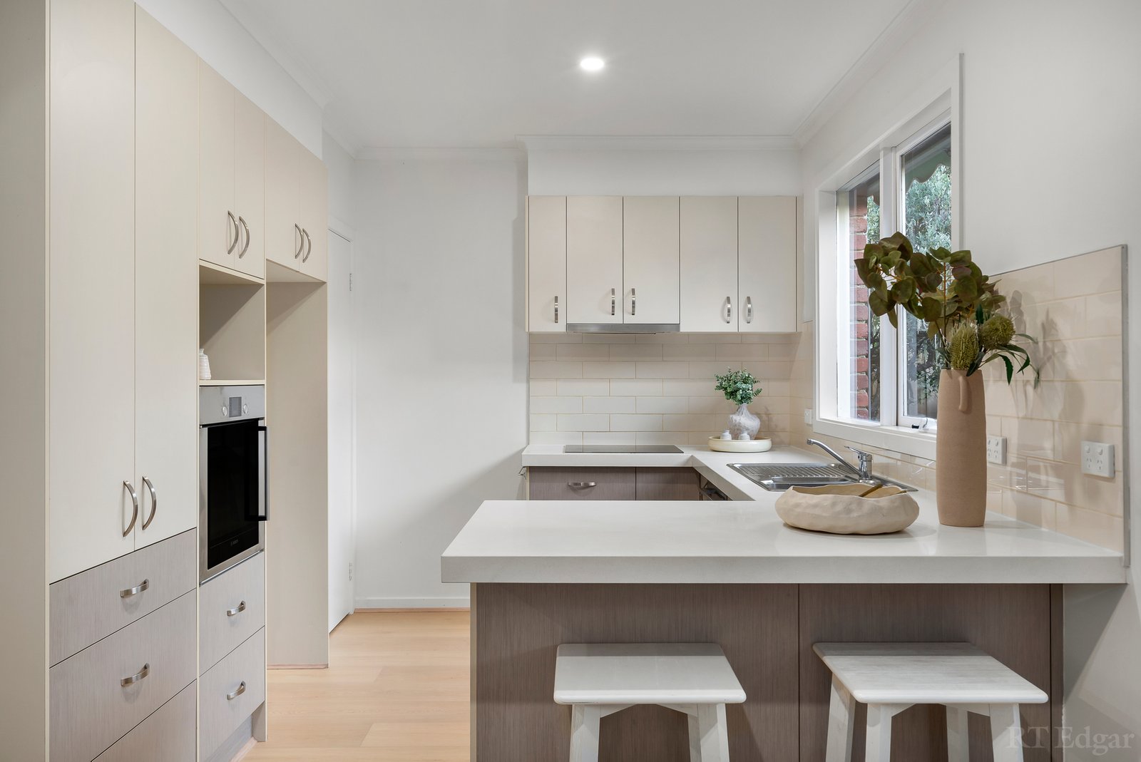 Real Estate and Property in 2/52 Nungerner Street, Balwyn, VIC