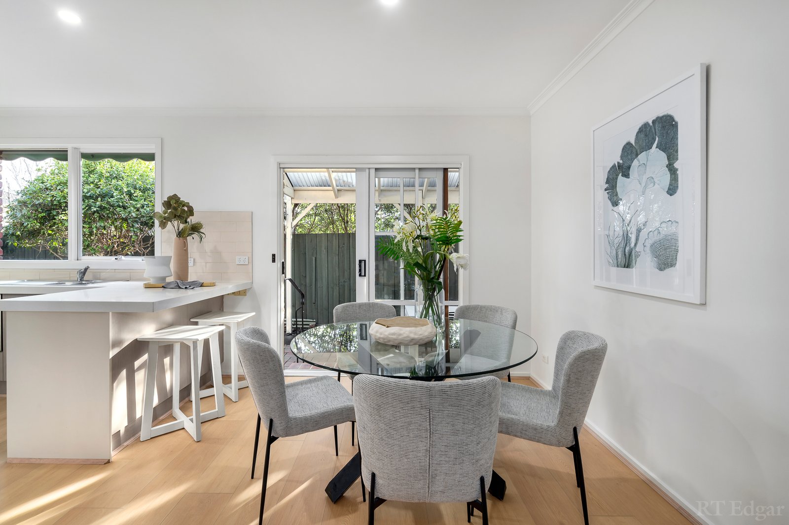 Real Estate and Property in 2/52 Nungerner Street, Balwyn, VIC