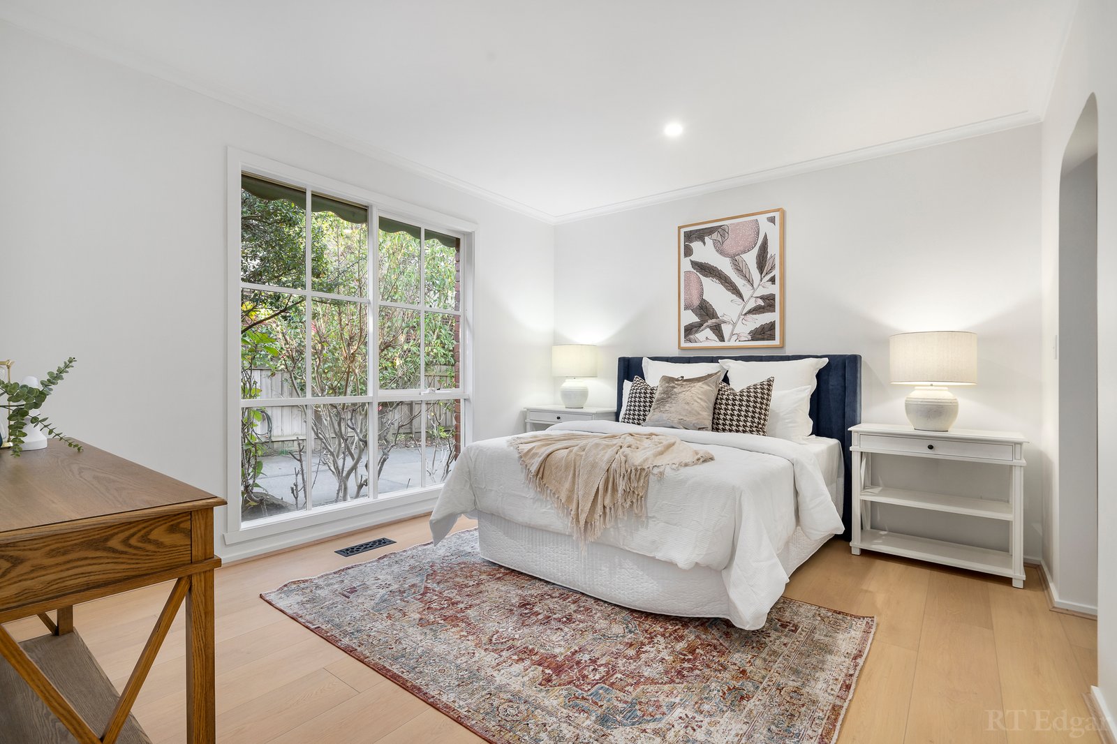 Real Estate and Property in 2/52 Nungerner Street, Balwyn, VIC