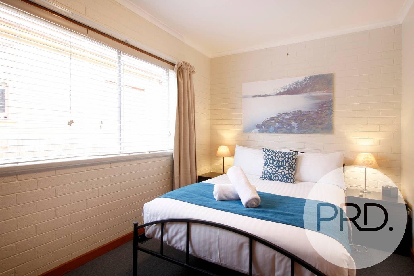 2/52 Queen Street SANDY BAY 10