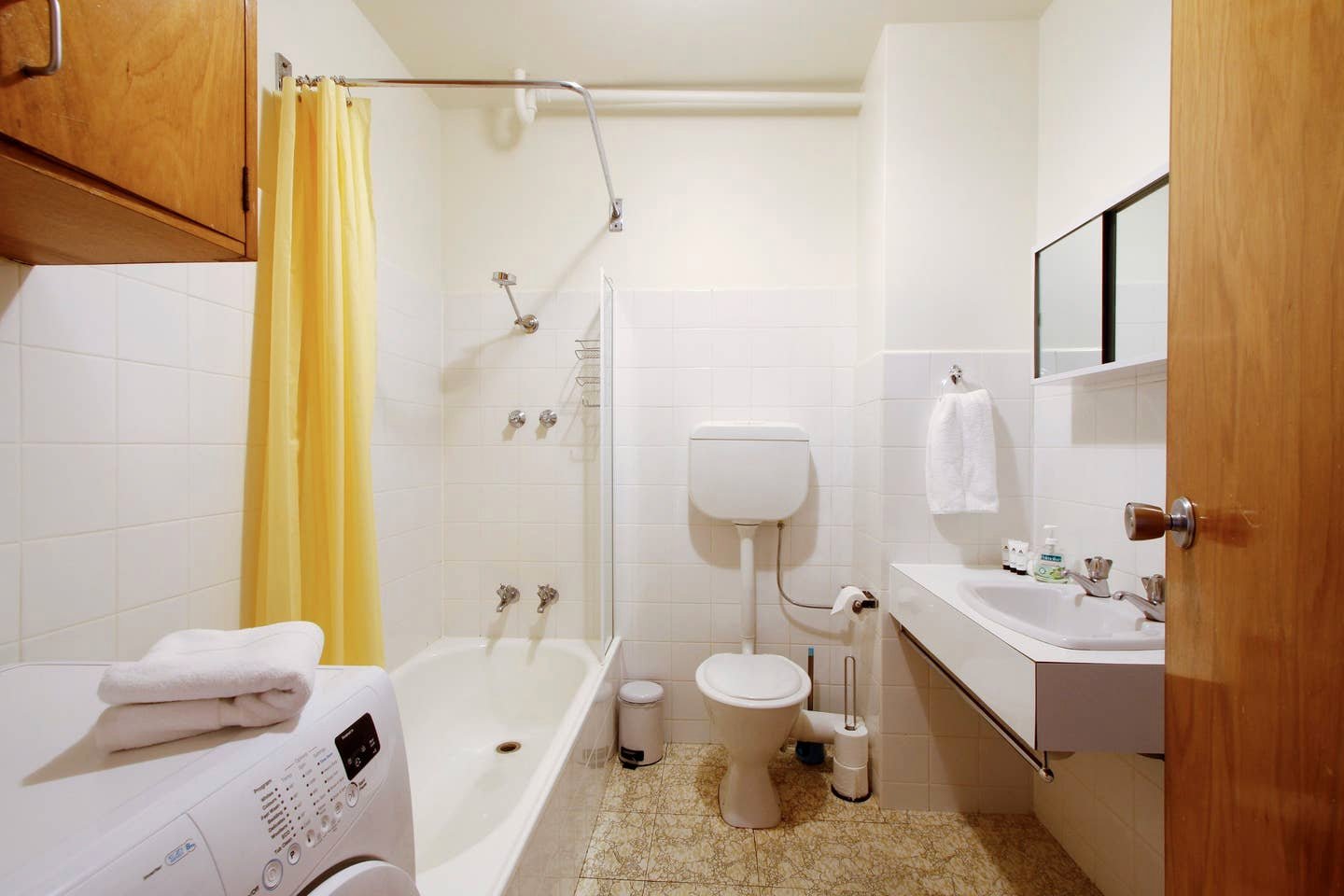 2/52 Queen Street SANDY BAY 8
