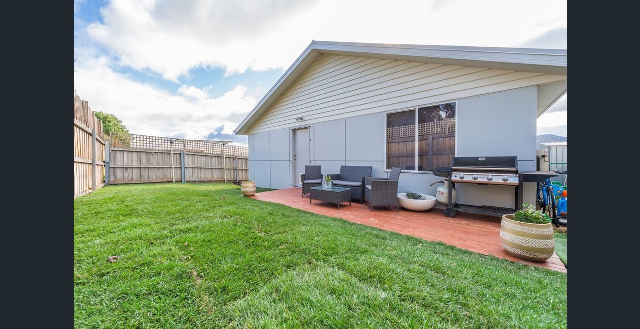 2/52 Renfrew Circle GOODWOOD 8