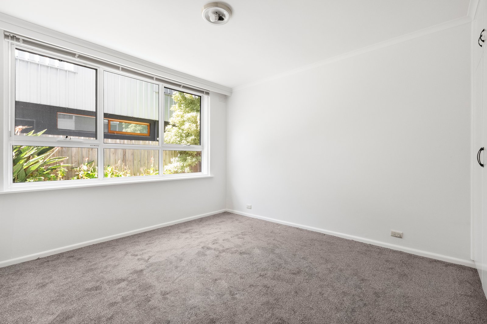 Real Estate and Property in 2/52 Scott Street, Elwood, VIC
