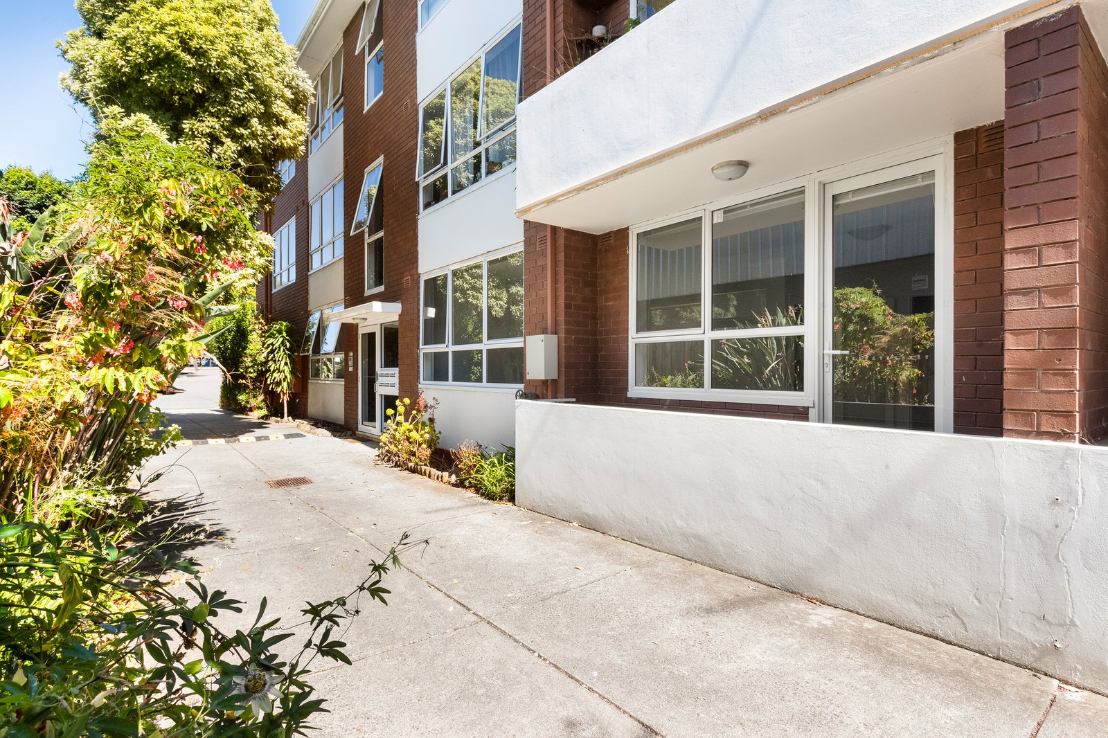 Real Estate and Property in 2/52 Scott Street, Elwood, VIC