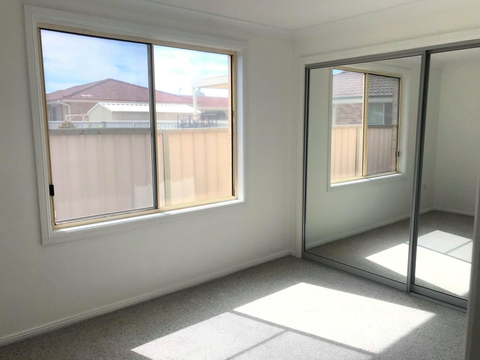 2/52 Shoreline Drive FINGAL BAY 11