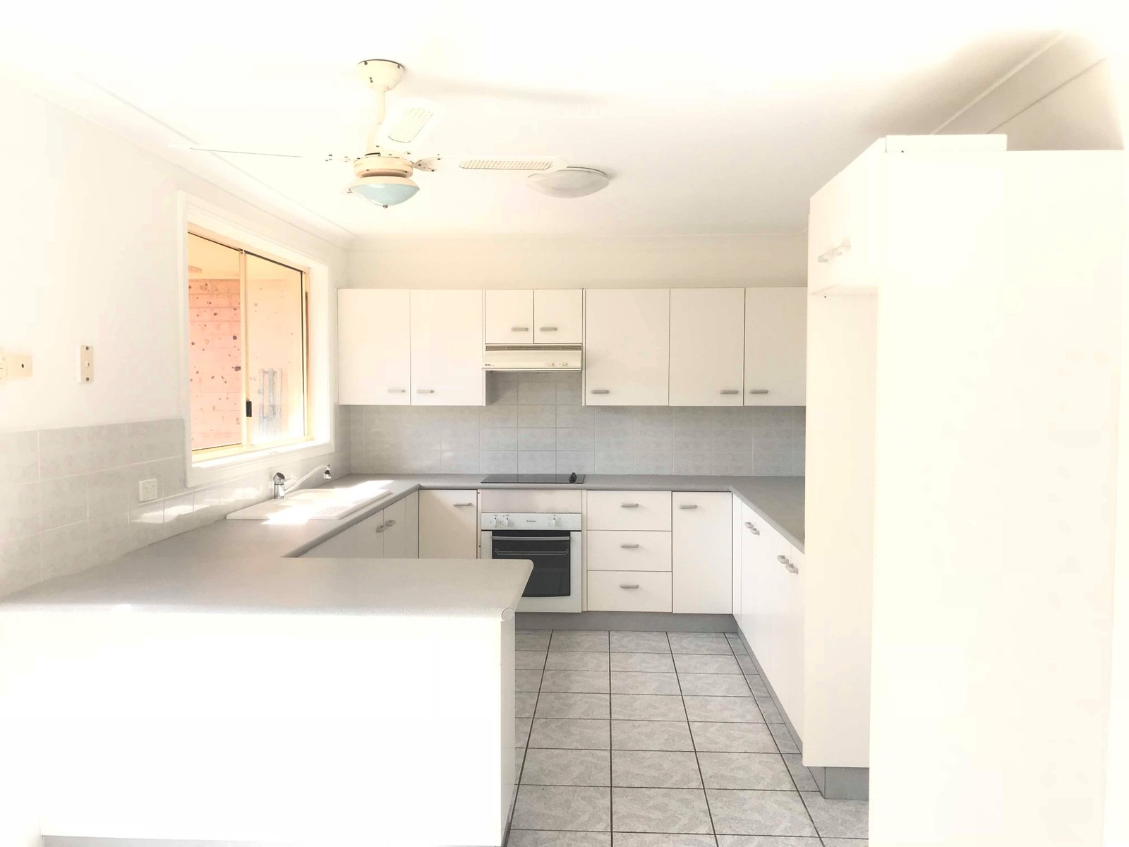 2/52 Shoreline Drive FINGAL BAY 14