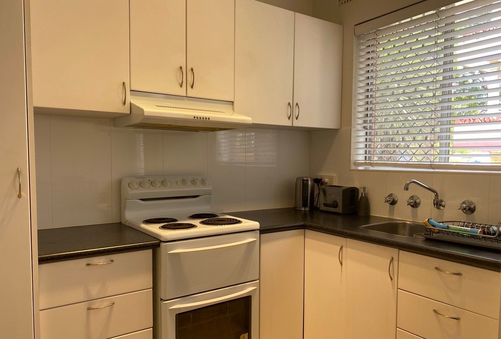 2/52 Station Street MORTDALE 2