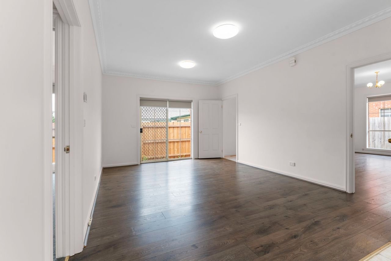 Gallery: 2/52 Truganini Road