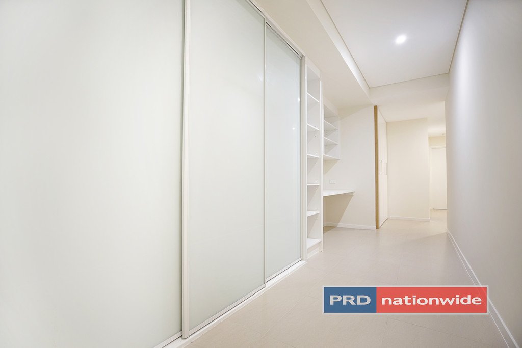 25/208 Great Western Highway KINGSWOOD 9