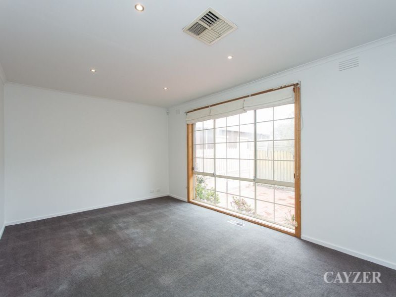 Gallery: 2/521 South Road