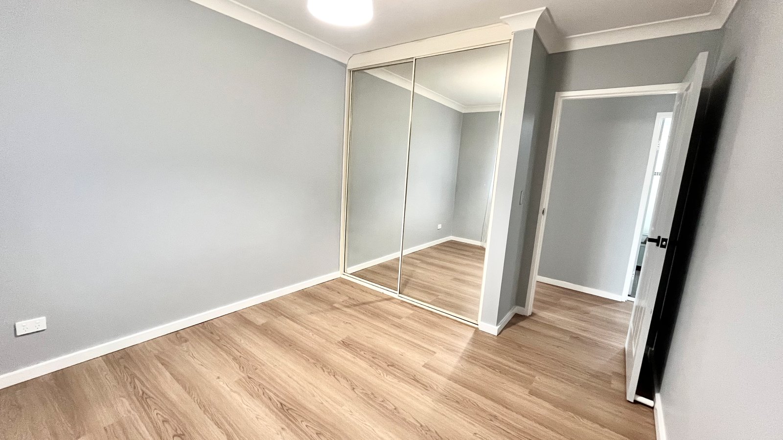 25/25-27 Castlereagh Street LIVERPOOL 10