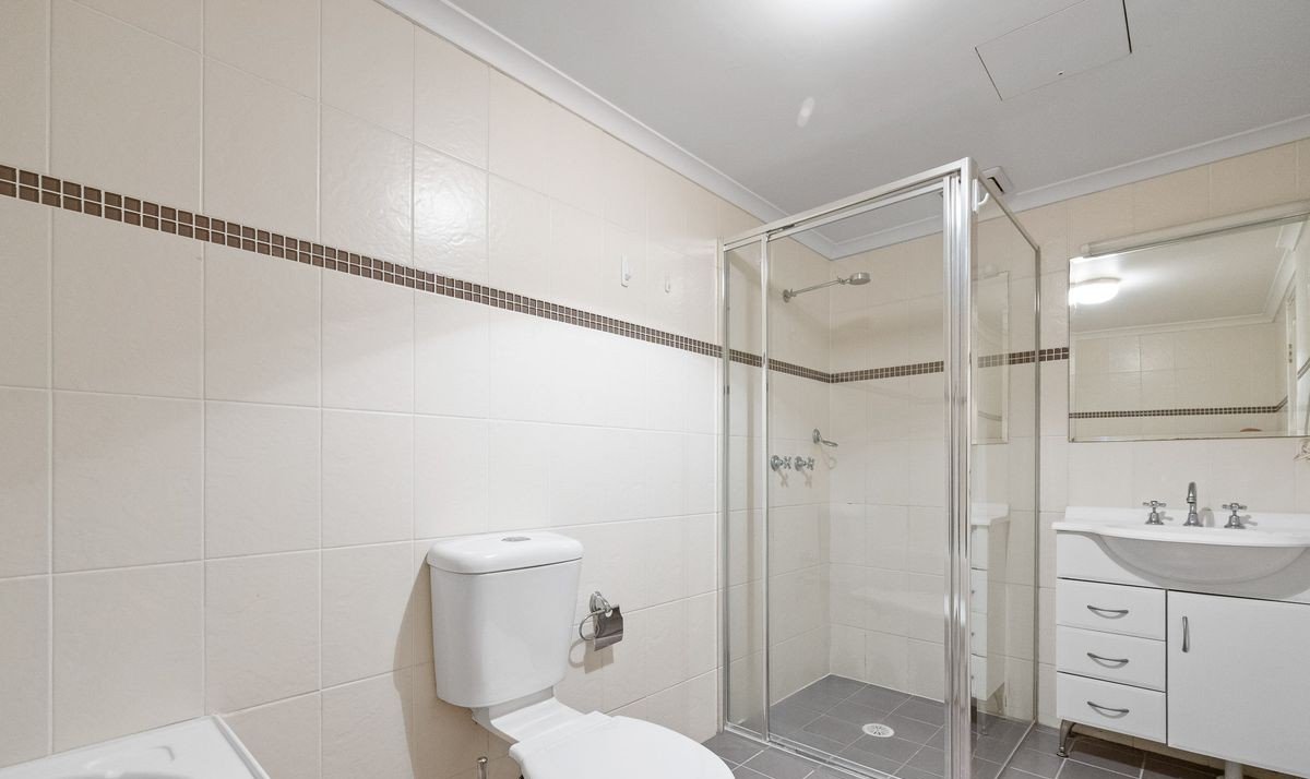 25/25-27 Castlereagh Street LIVERPOOL 11