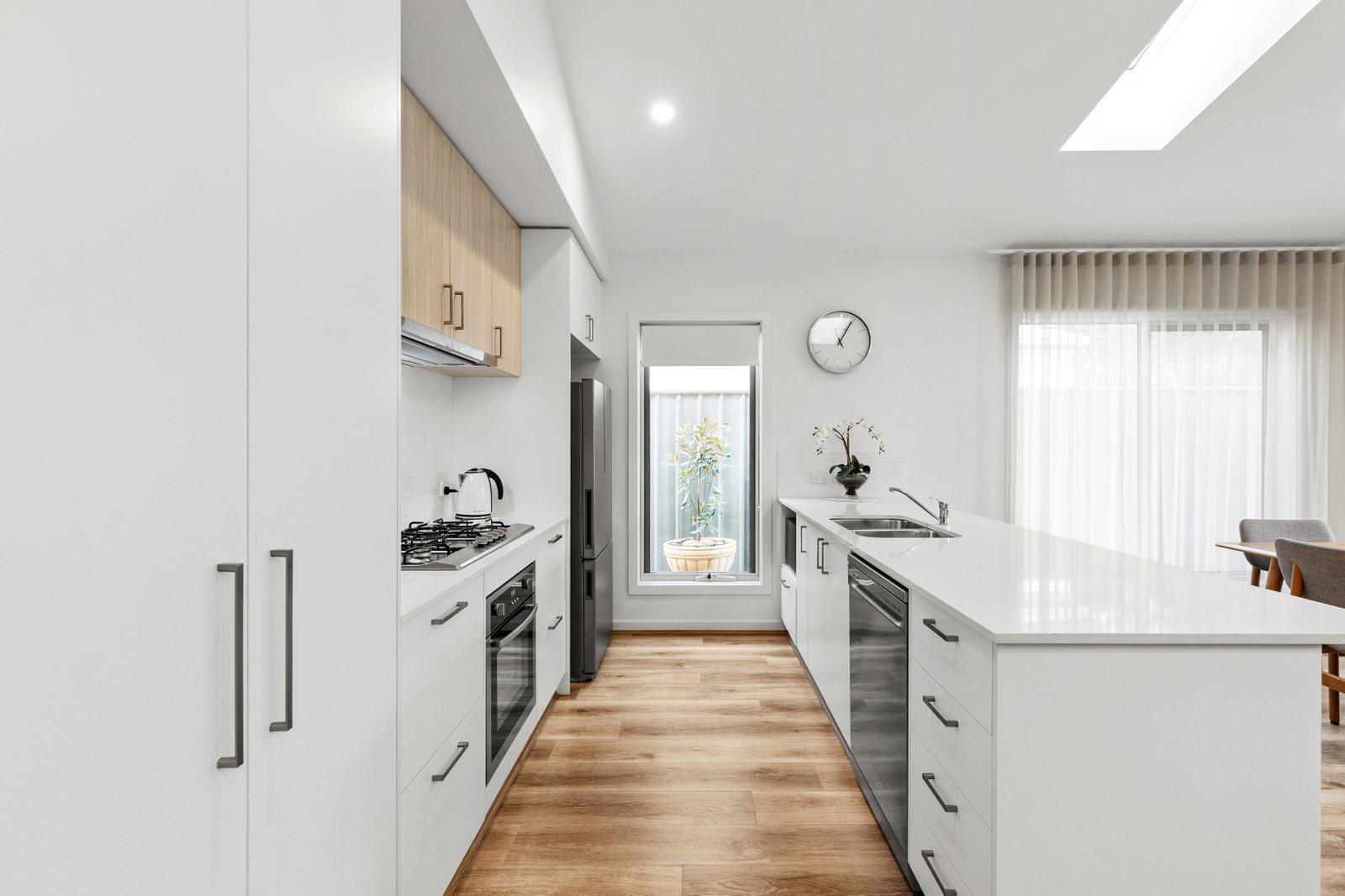 25/27 Marnie Road KENNINGTON 3
