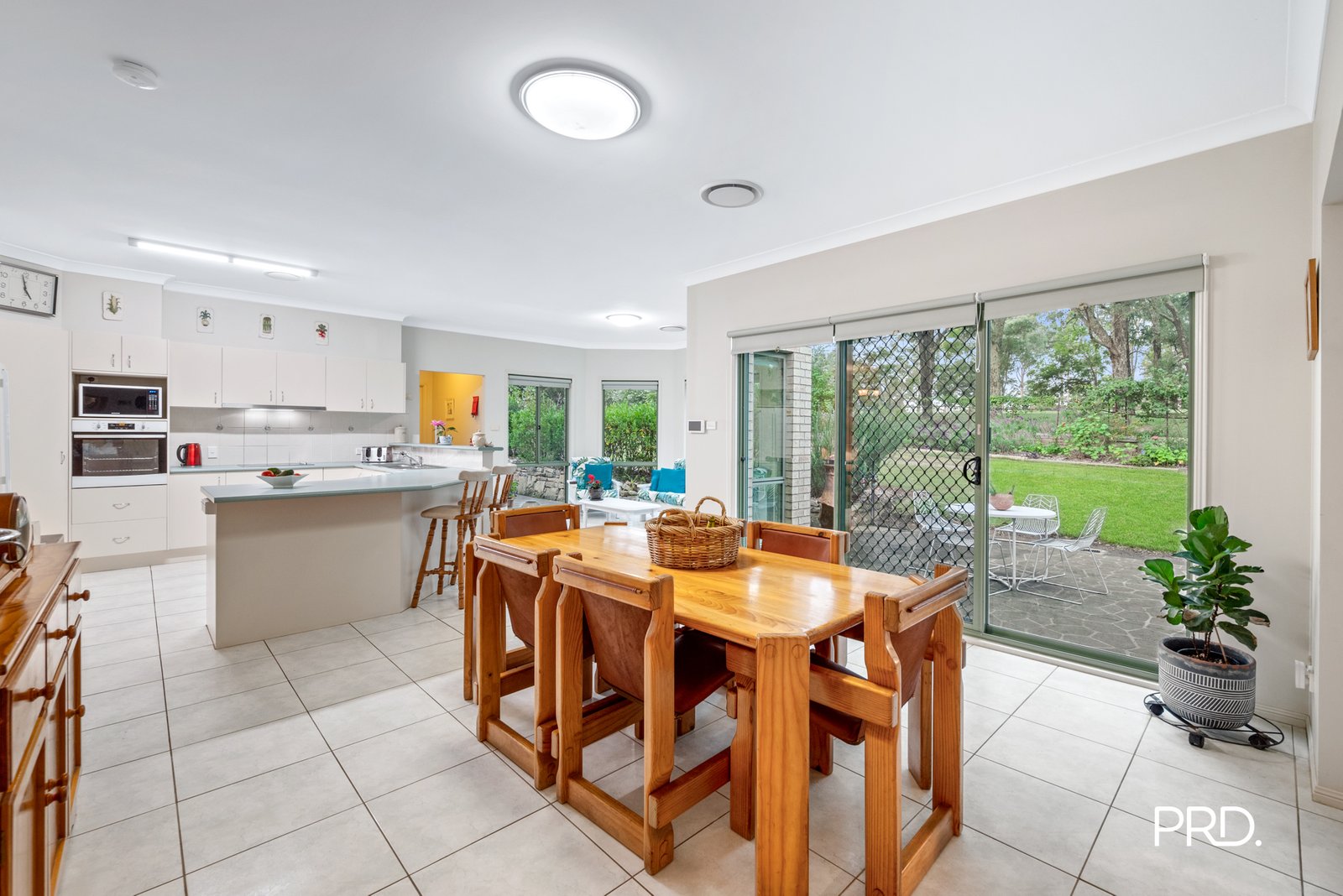 253-258 West Wilchard Road CASTLEREAGH 5