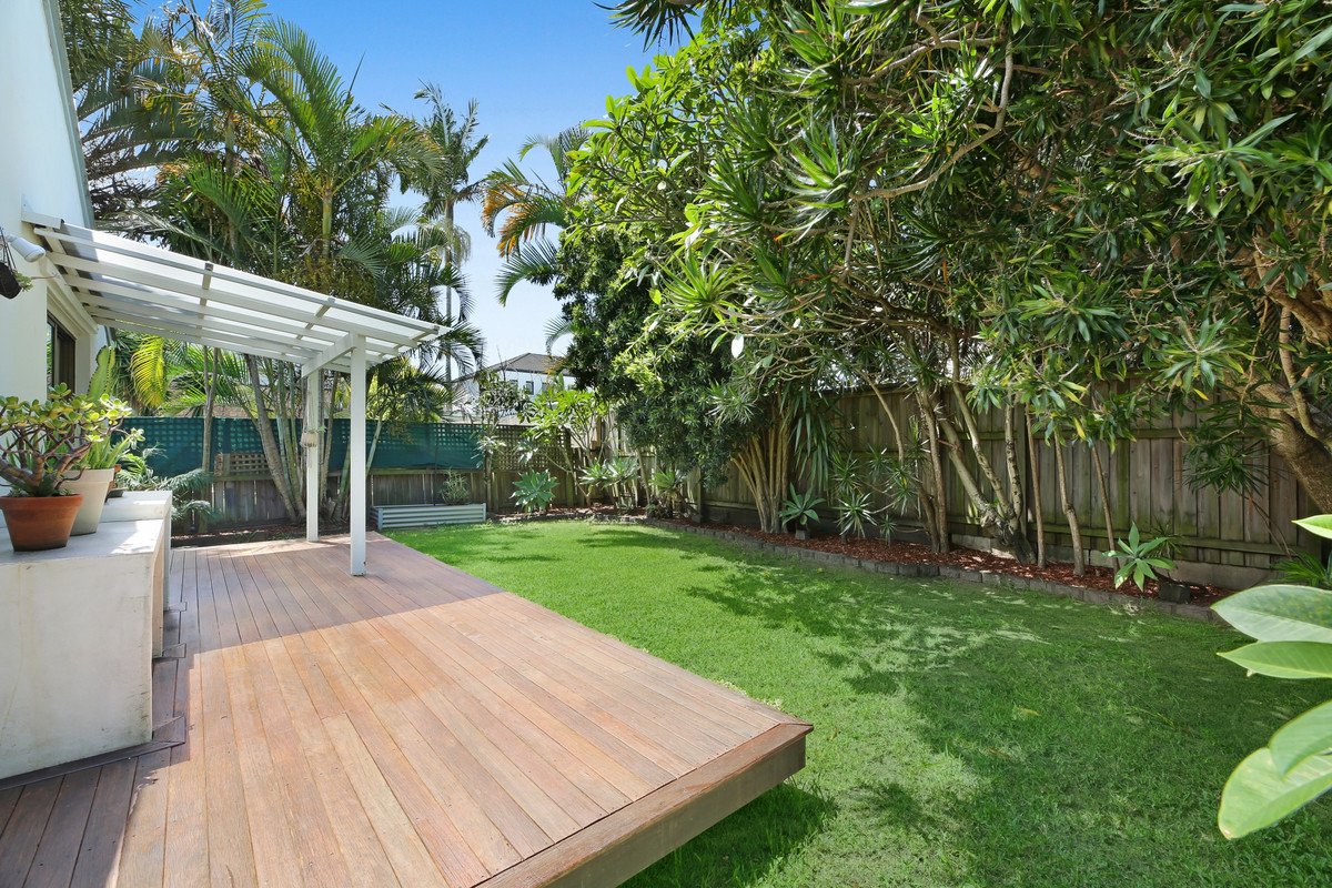 2/53 Albion Avenue MIAMI 4