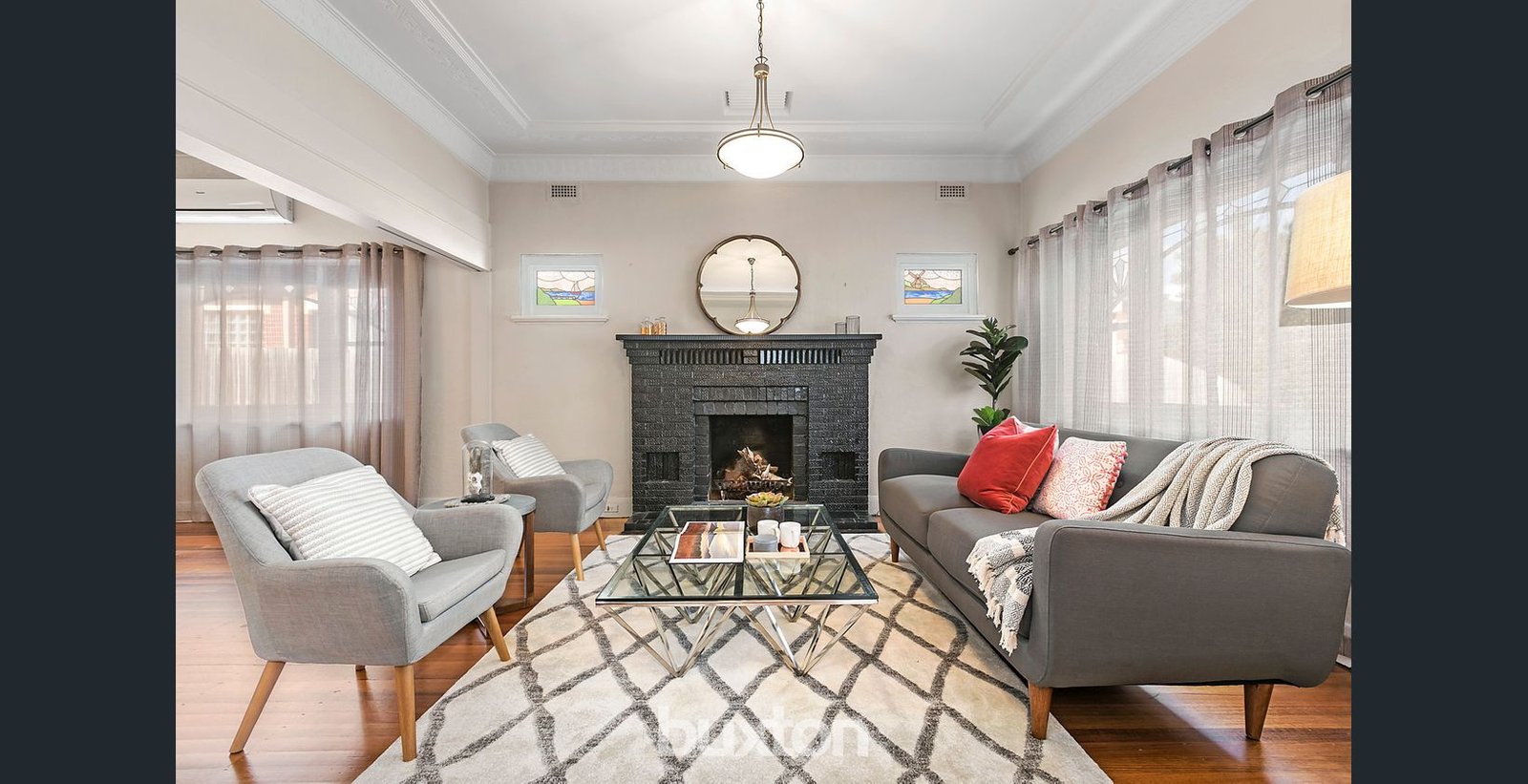 Gallery: 253 Centre Road