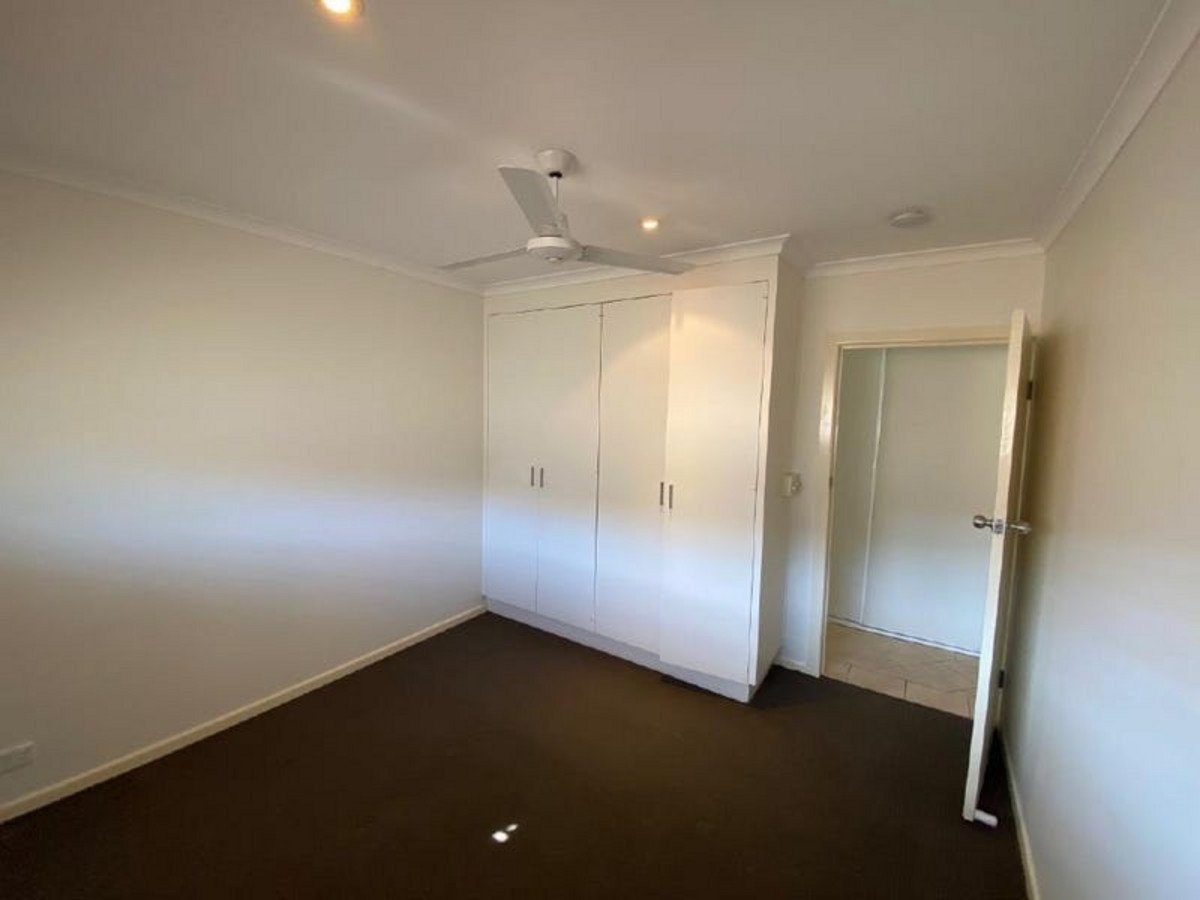 2/53 Connor Street BURLEIGH HEADS 5