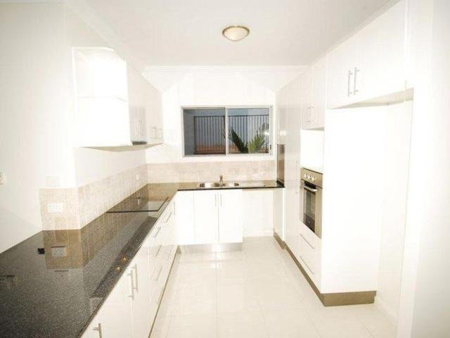 25/3 Deloraine Close 'Delorvue Apartments'  CANNONVALE 6