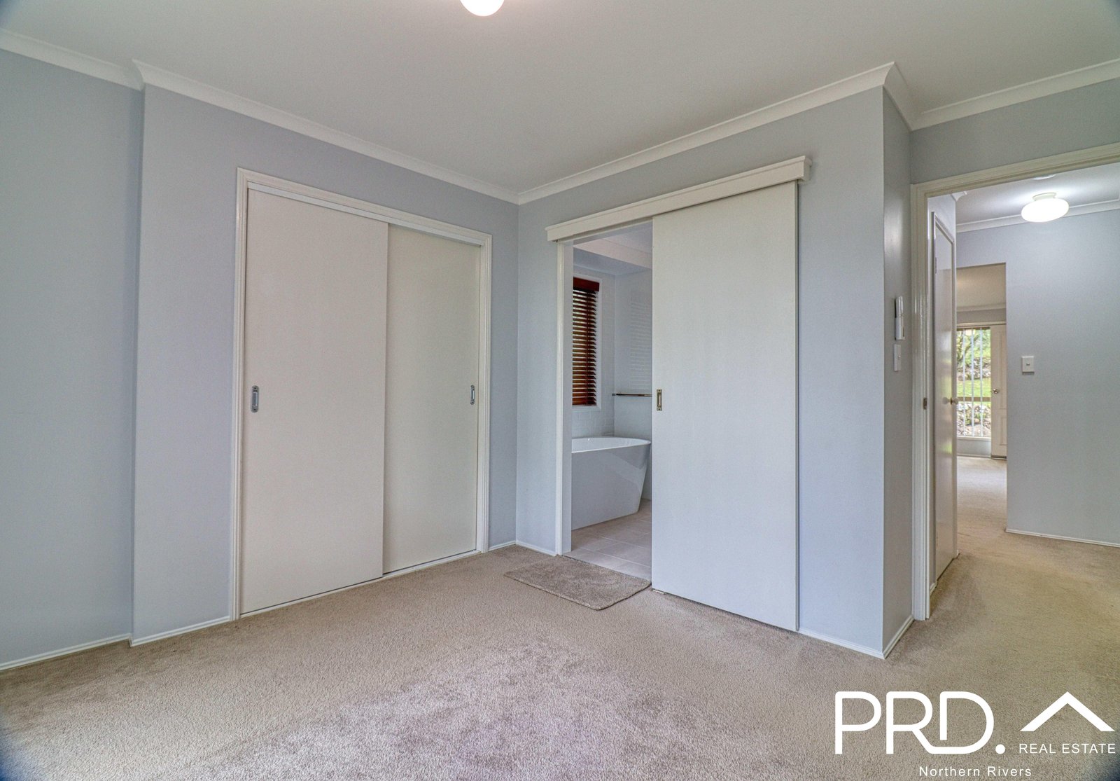 2/53 Elizabeth Avenue GOONELLABAH 7