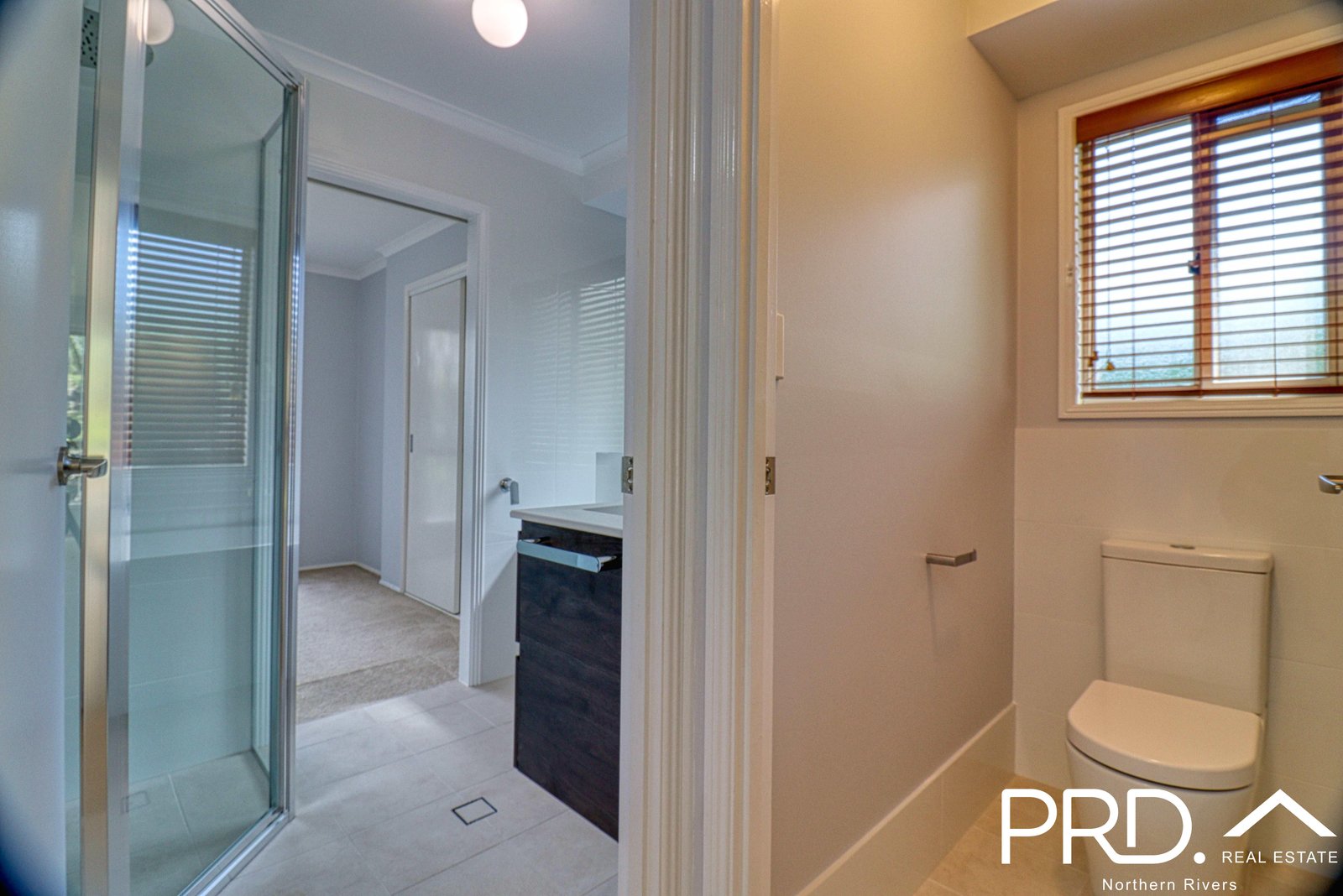 2/53 Elizabeth Avenue GOONELLABAH 11