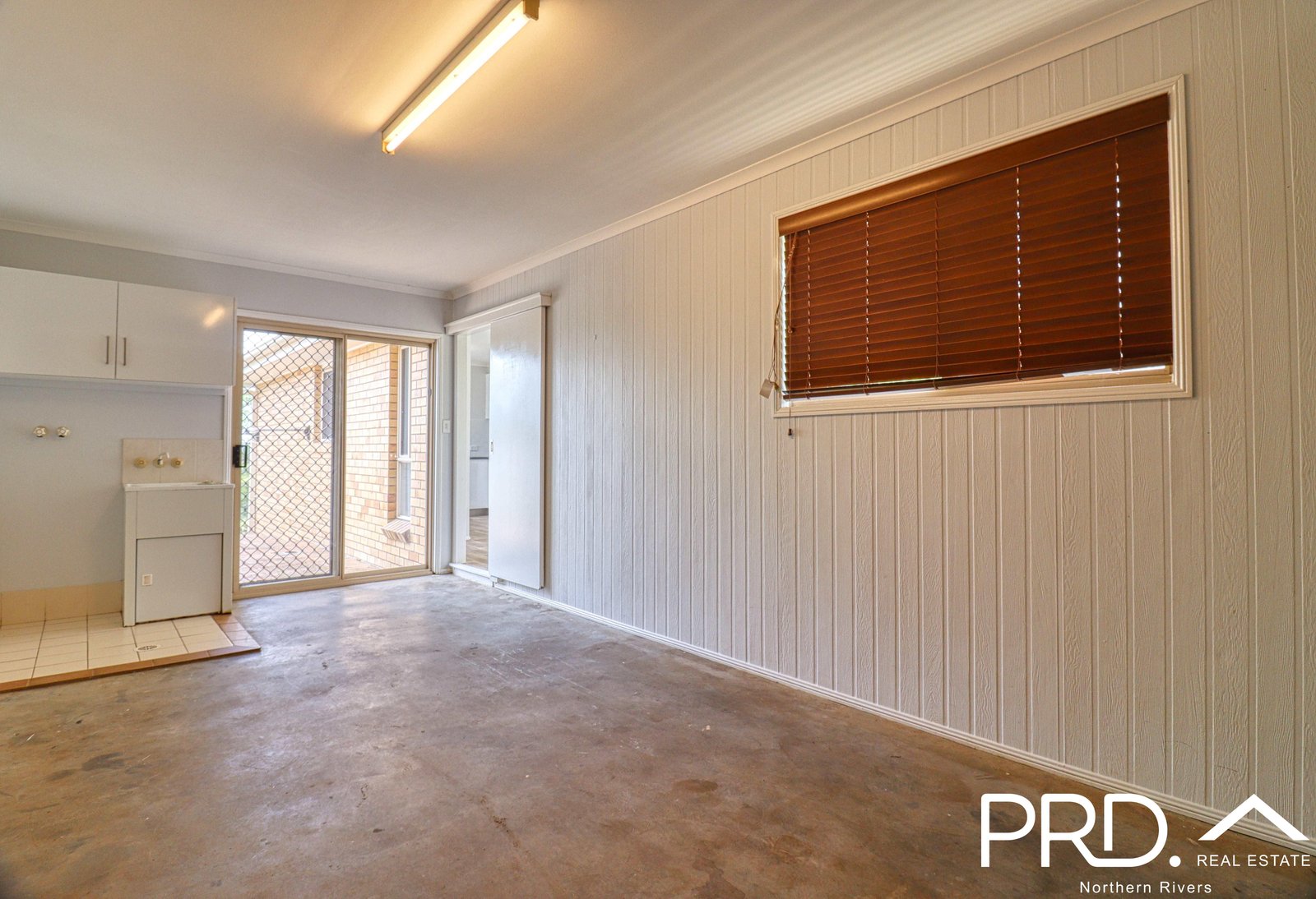 2/53 Elizabeth Avenue GOONELLABAH 14