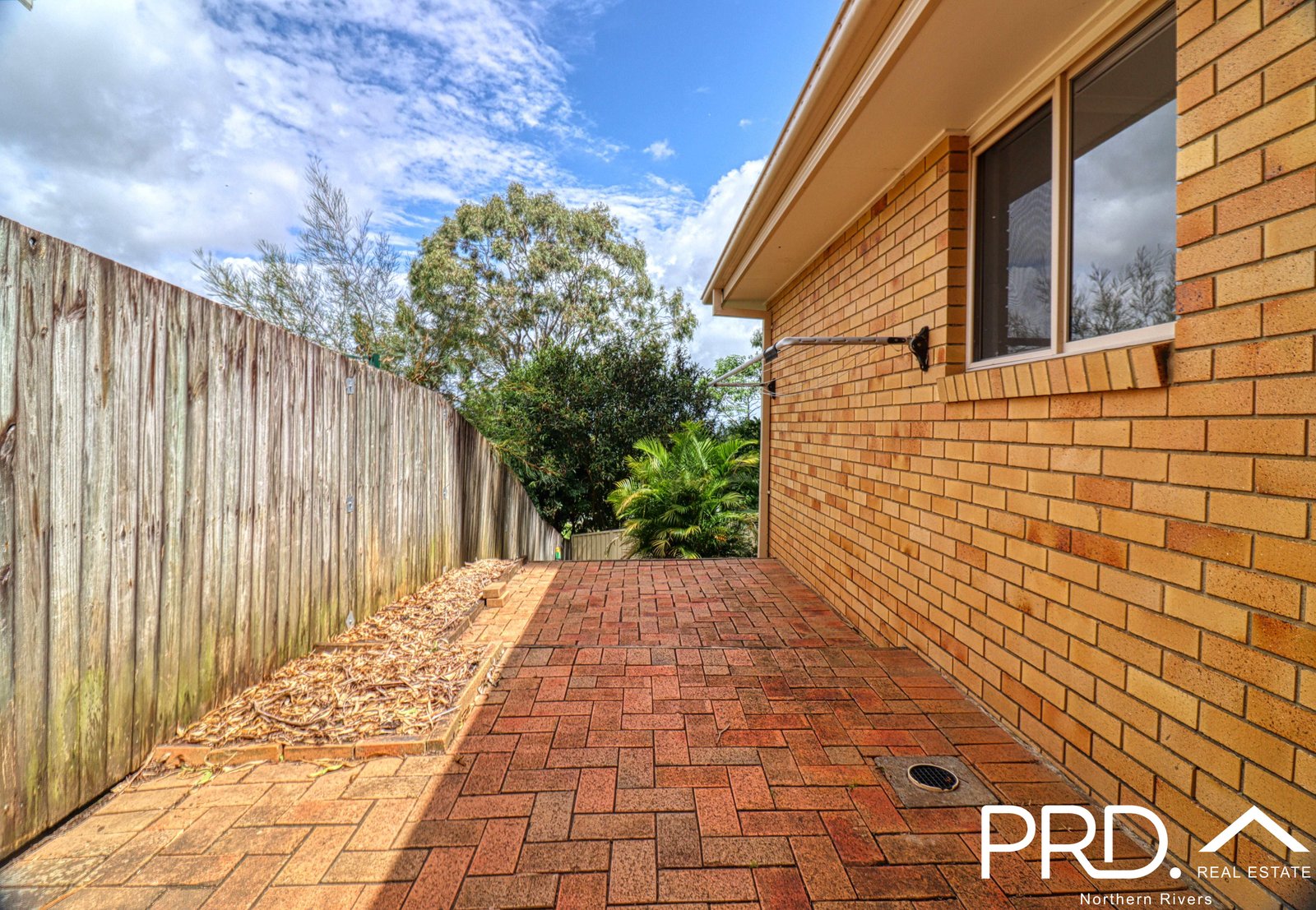 2/53 Elizabeth Avenue GOONELLABAH 15