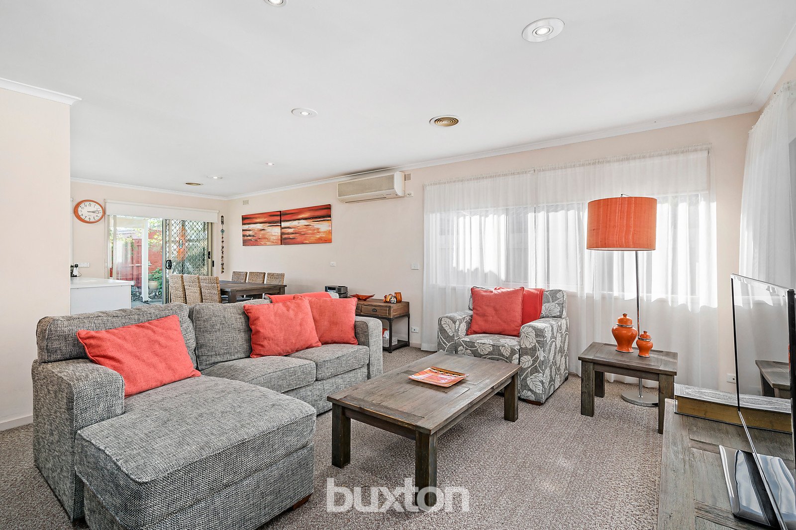 Gallery: 2/53 Lonsdale Avenue
