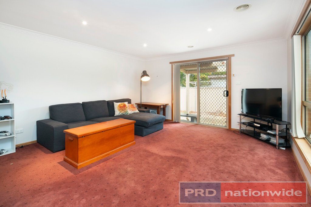 2/53 Melbourne Road BROWN HILL 4