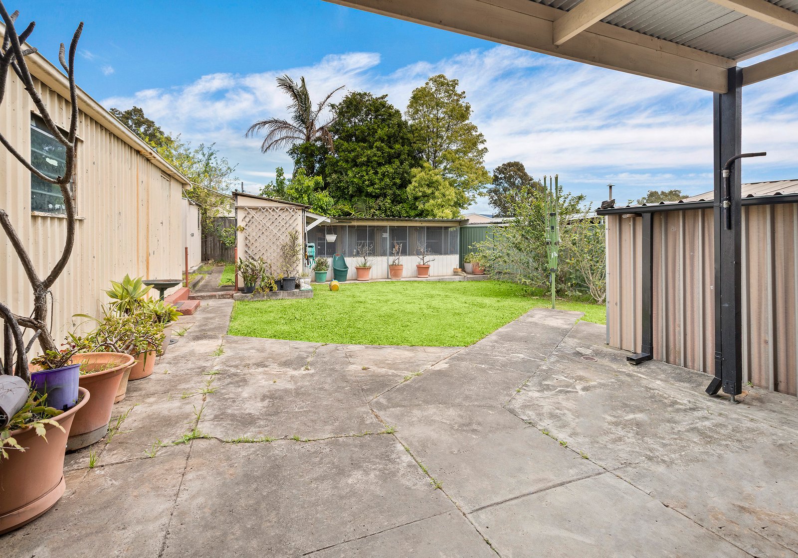 253 Northcliffe Drive BERKELEY 8