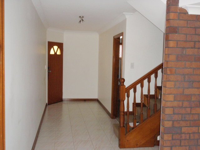 2/53 Oliver Street NUNDAH 4