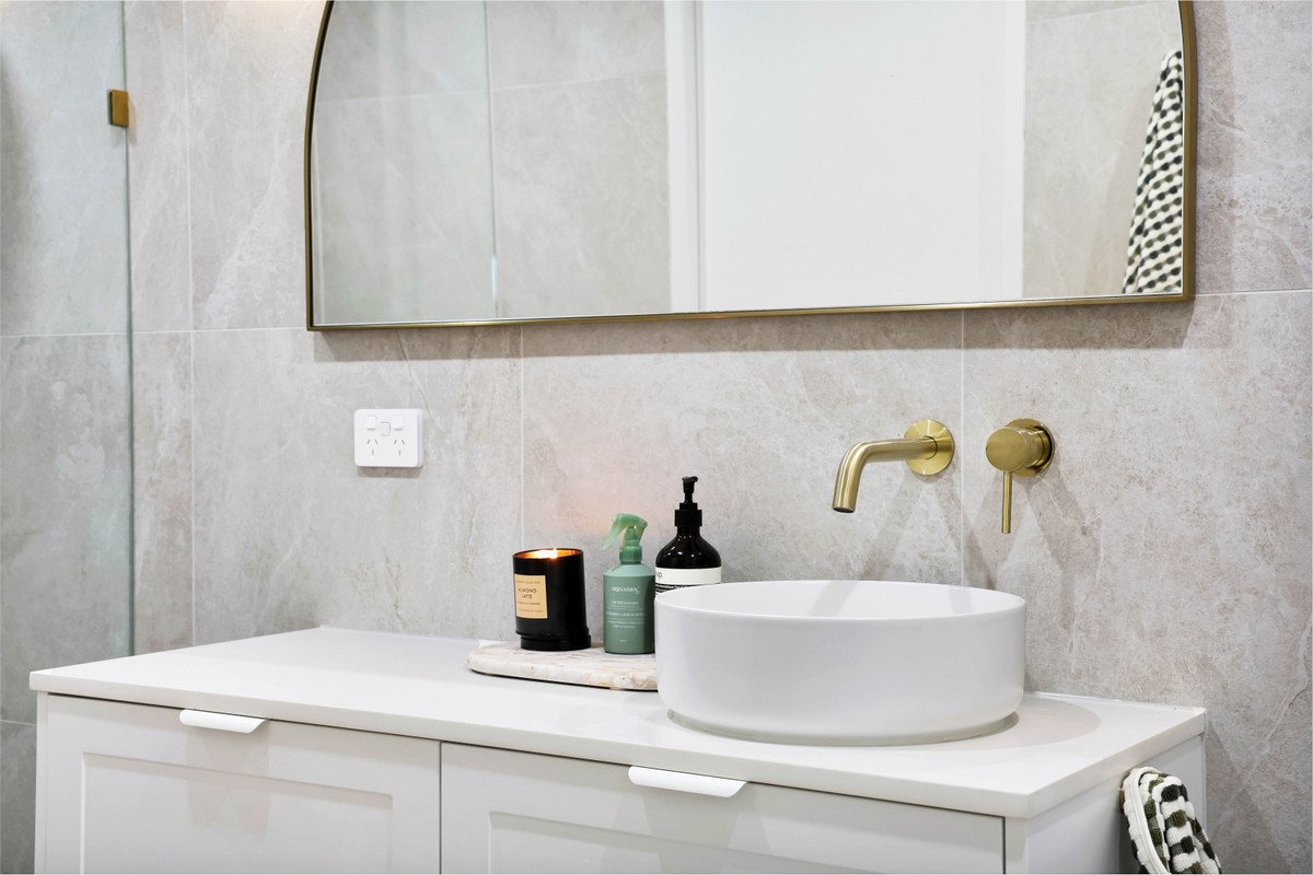 25/31 Simpsons Road Elanora 16