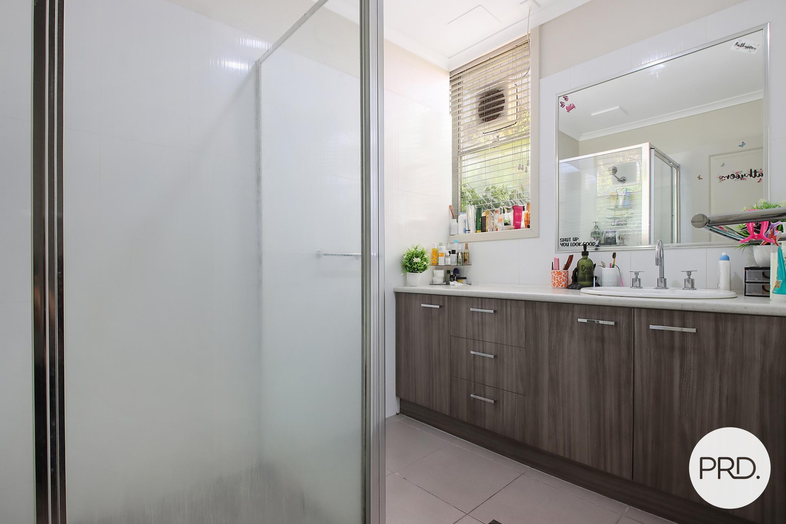 2/533 Kiewa Place ALBURY 11
