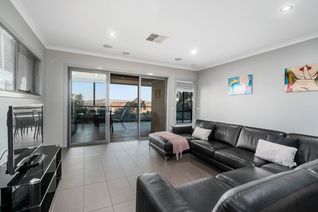 2/536 Roper Street ALBURY 5