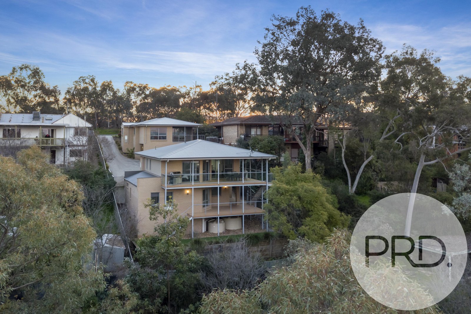 2/536 Roper Street ALBURY 3