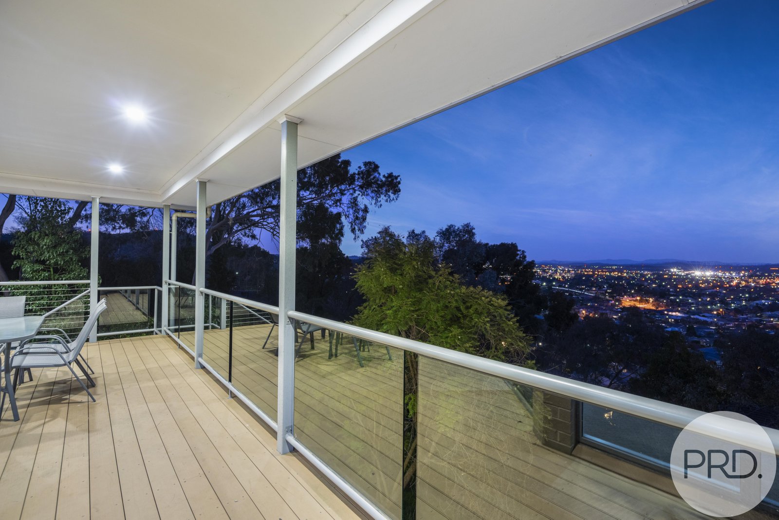 2/536 Roper Street ALBURY 12