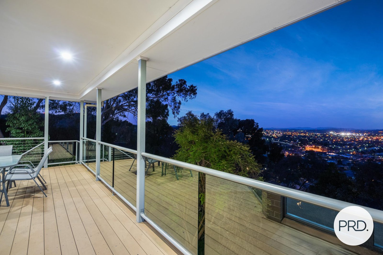 2/536 Roper Street ALBURY 3