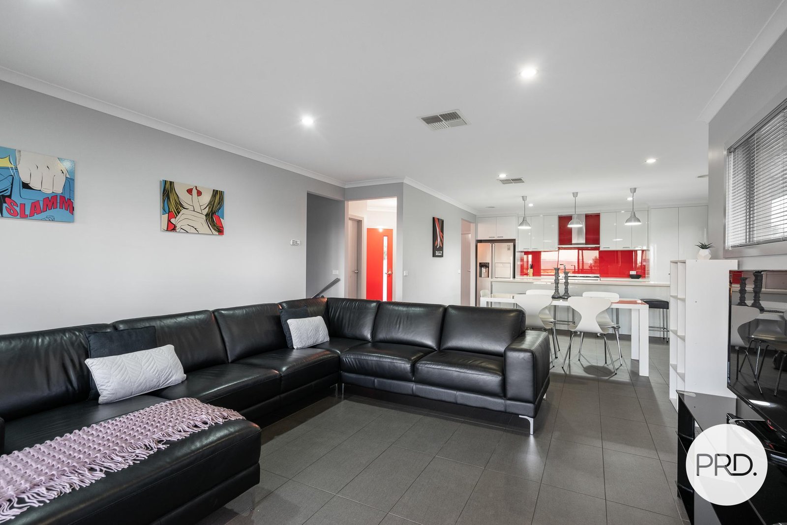 2/536 Roper Street ALBURY 6
