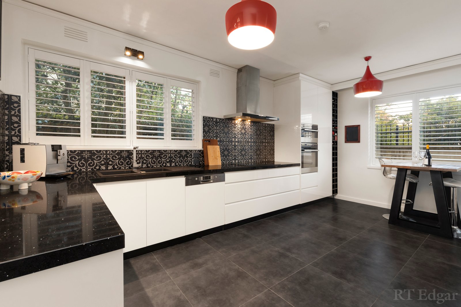 Real Estate and Property in 2/536 Toorak Road, Toorak, VIC