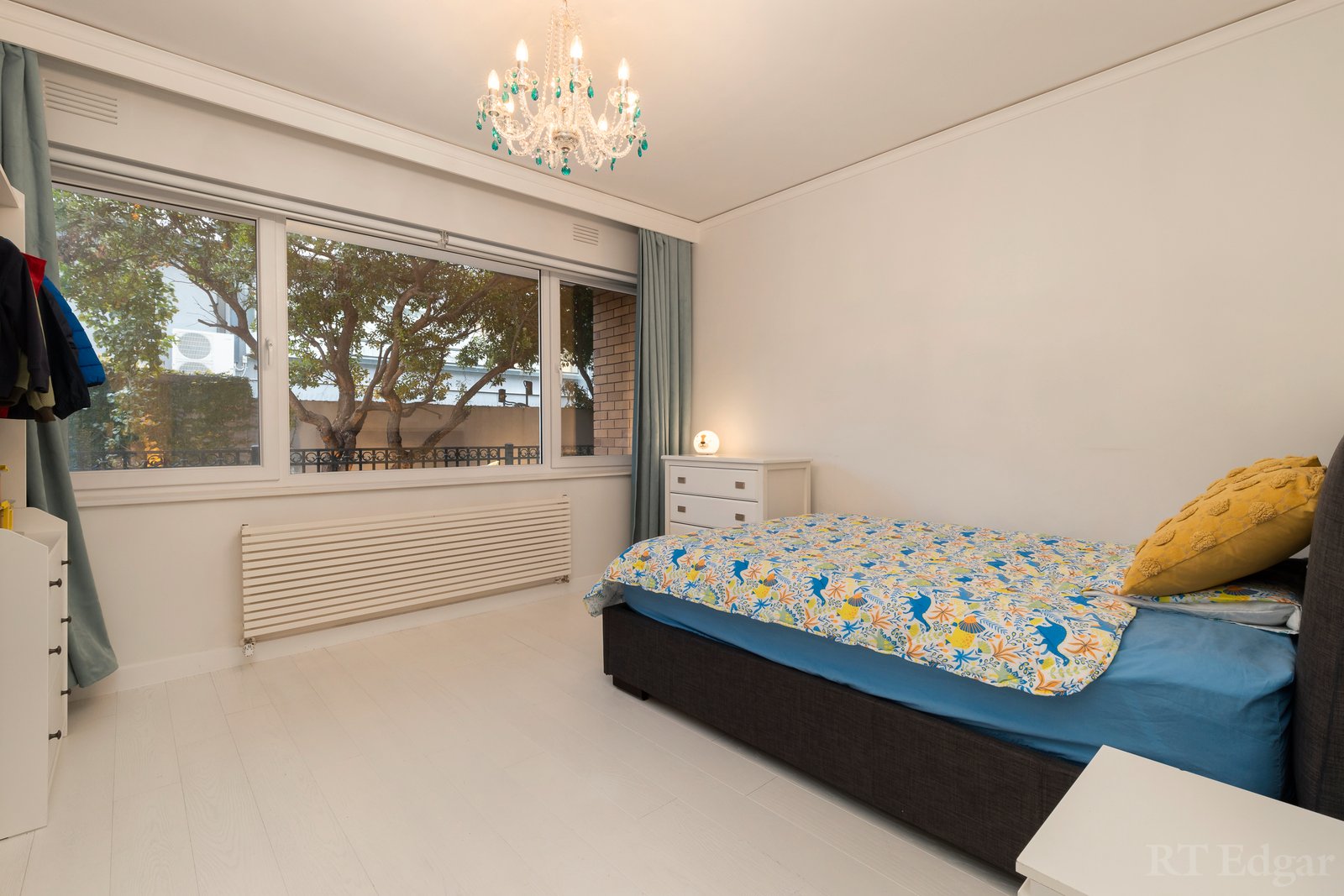 Real Estate and Property in 2/536 Toorak Road, Toorak, VIC