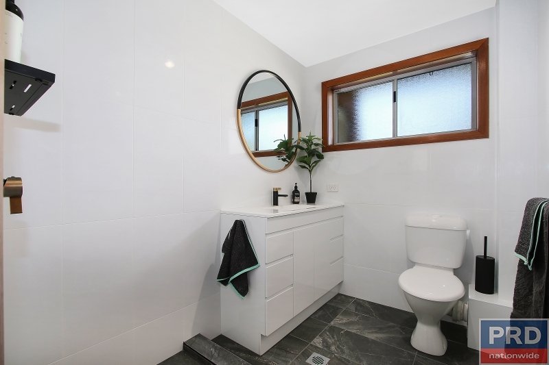 2/537 Kiewa Place ALBURY 9