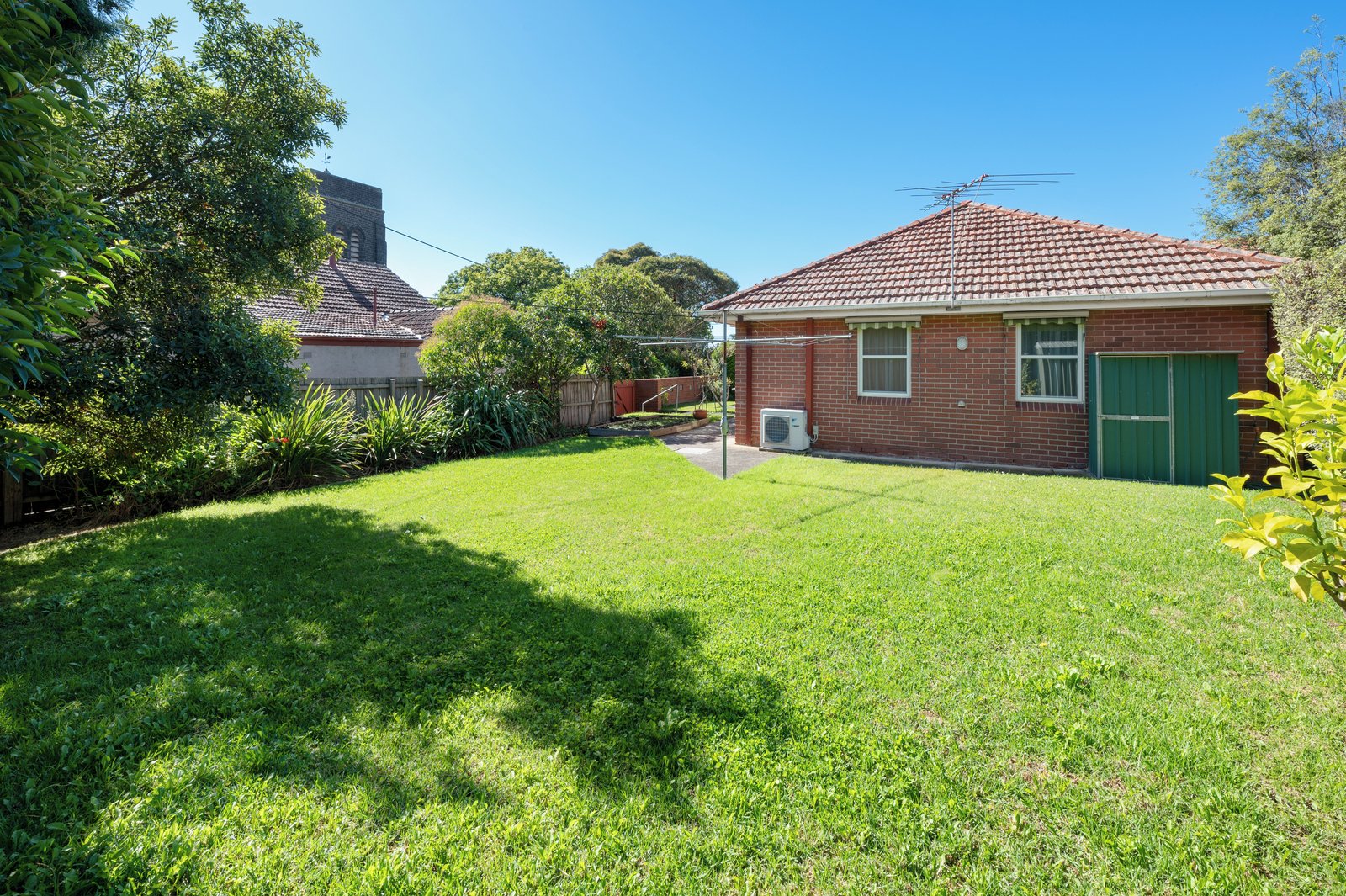 253A Burke Road, Glen Iris, 3146
