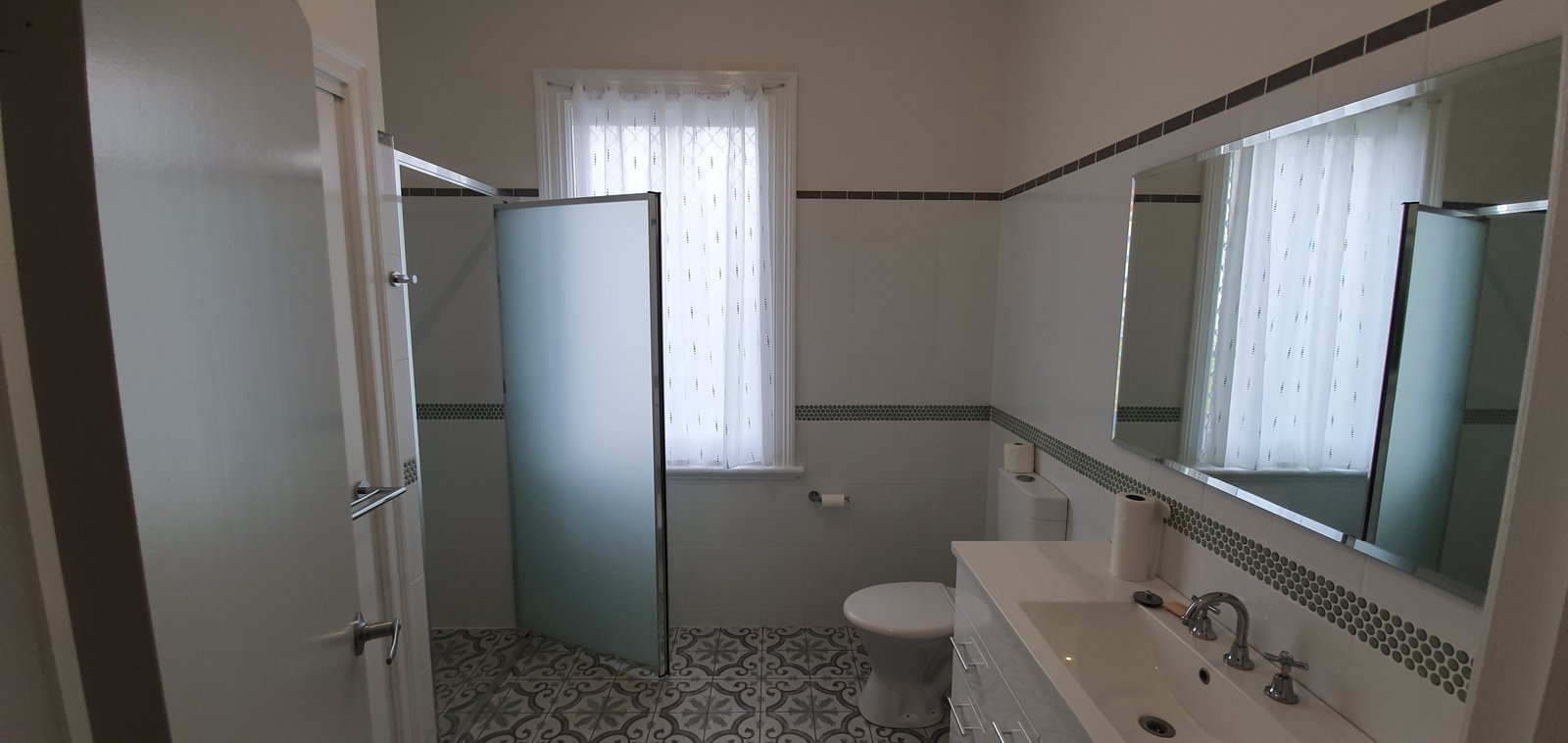 2/54-58 Lambie Street TUMUT 9