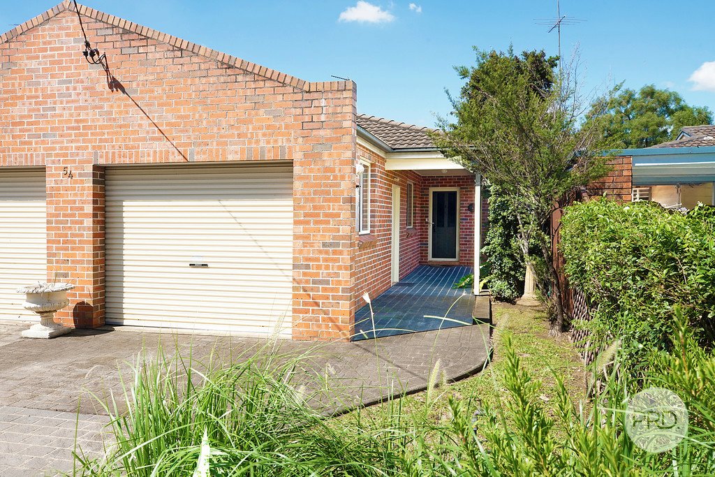 2/54 Brown Street PENRITH 1