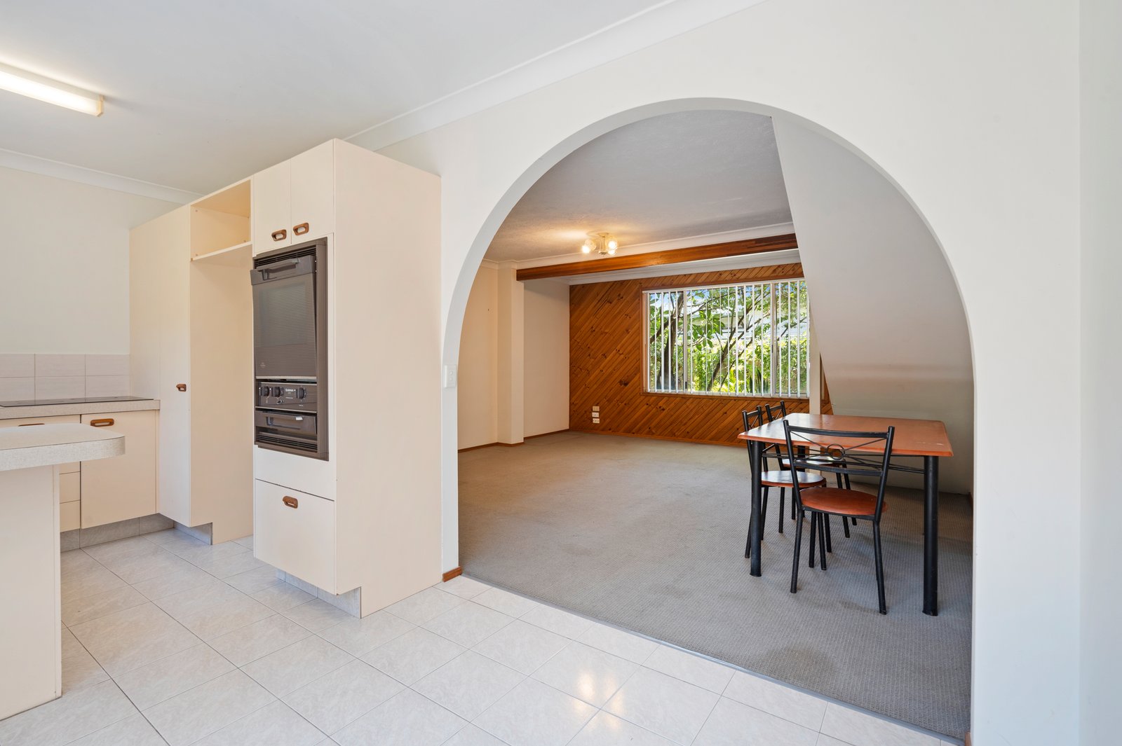 2/54 Elanora Avenue POTTSVILLE 4