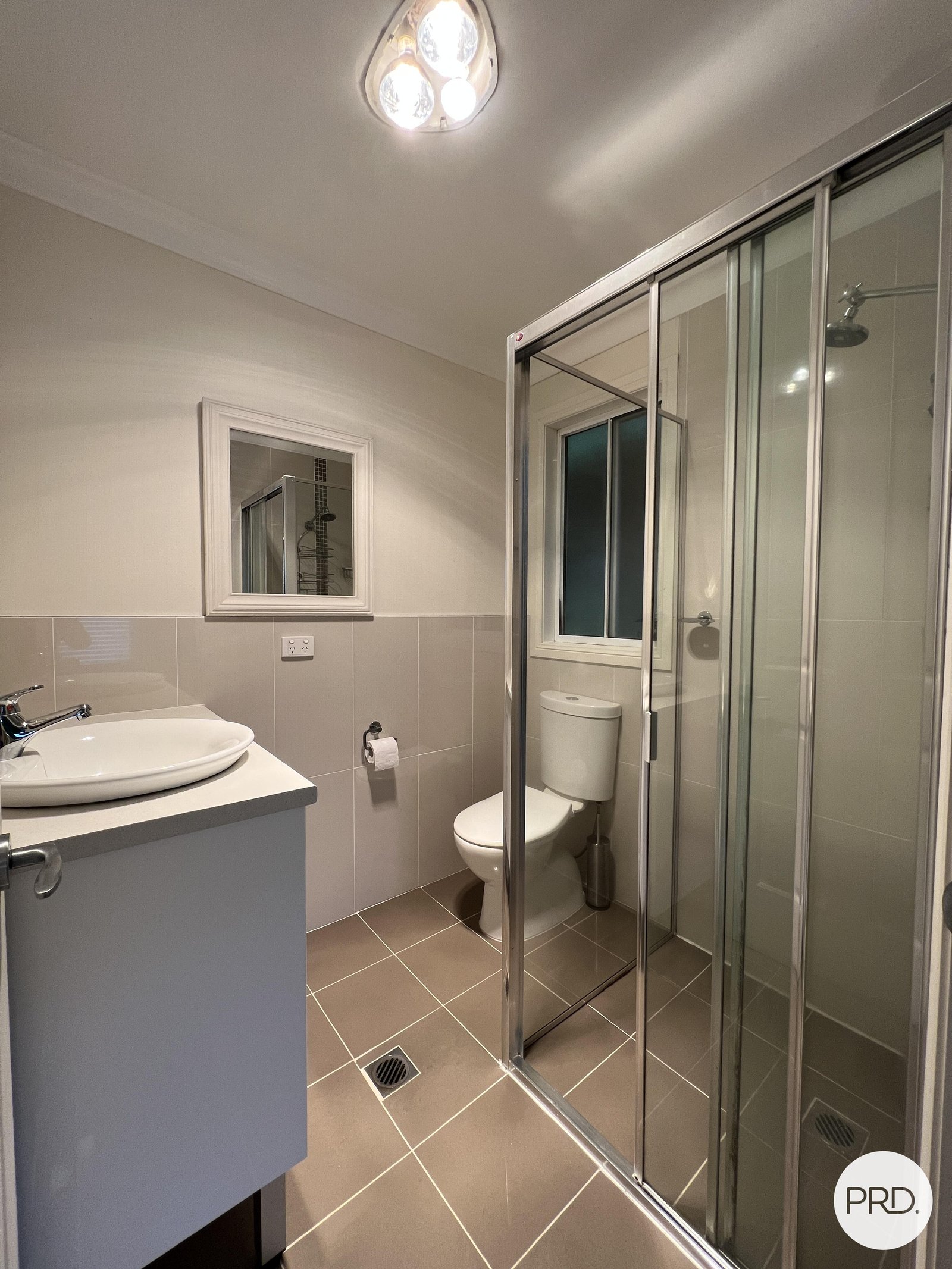 254 Foxlow Street CAPTAINS FLAT 8