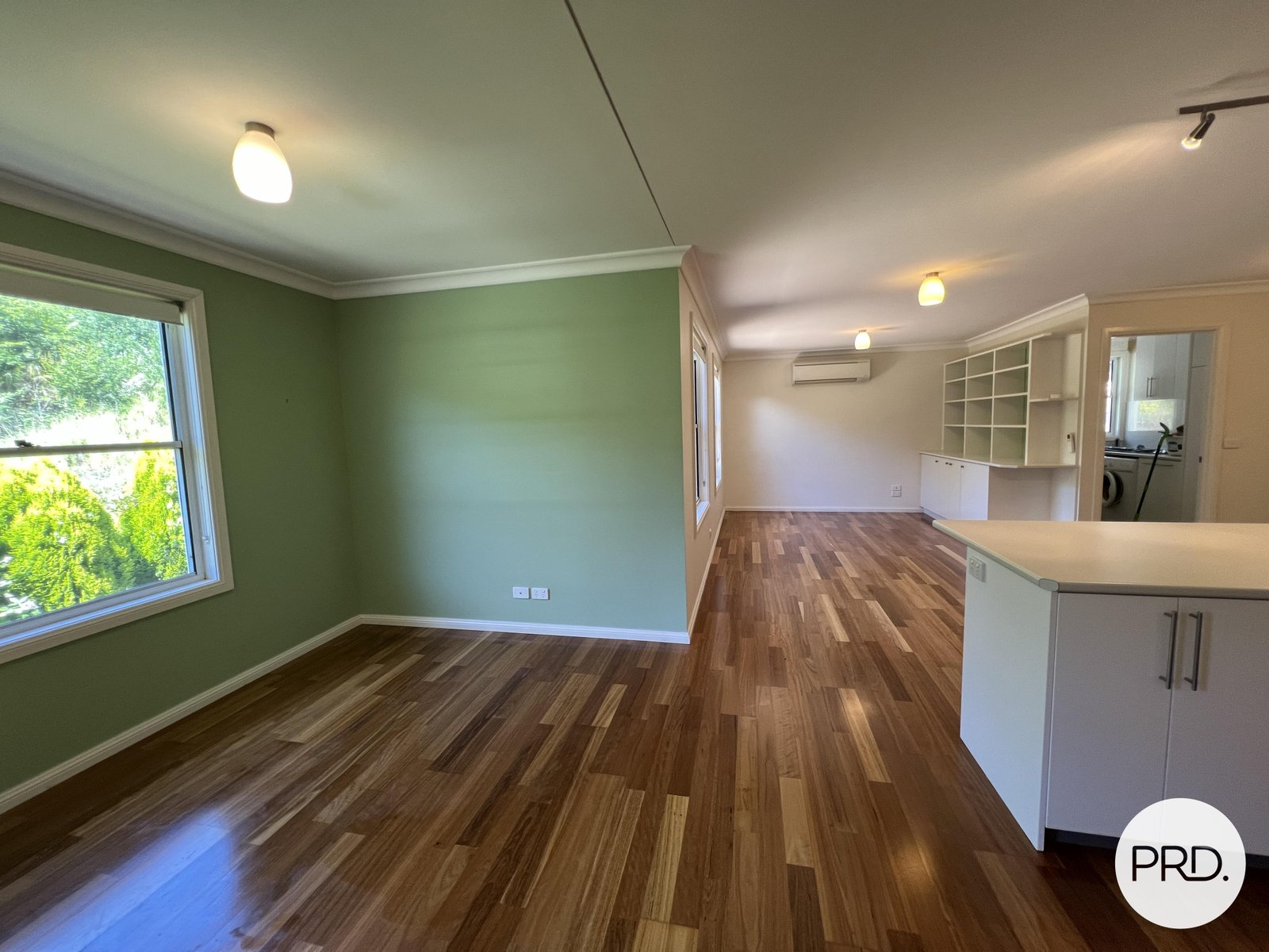 254 Foxlow Street CAPTAINS FLAT 5