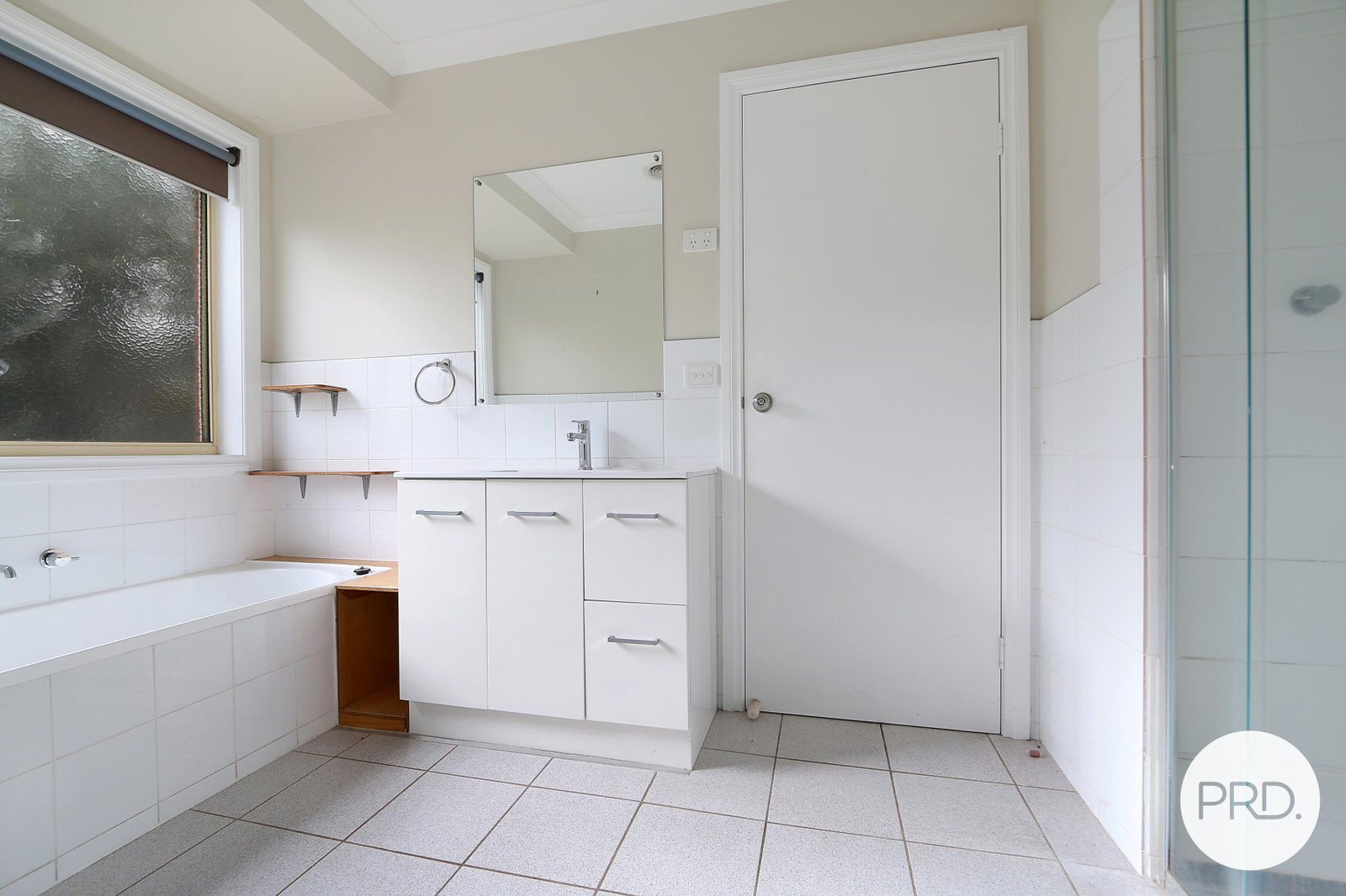 2/54 Grandview Terrace EAST ALBURY 7