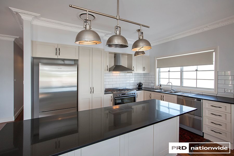 2/54 Griffin Avenue TAMWORTH 13