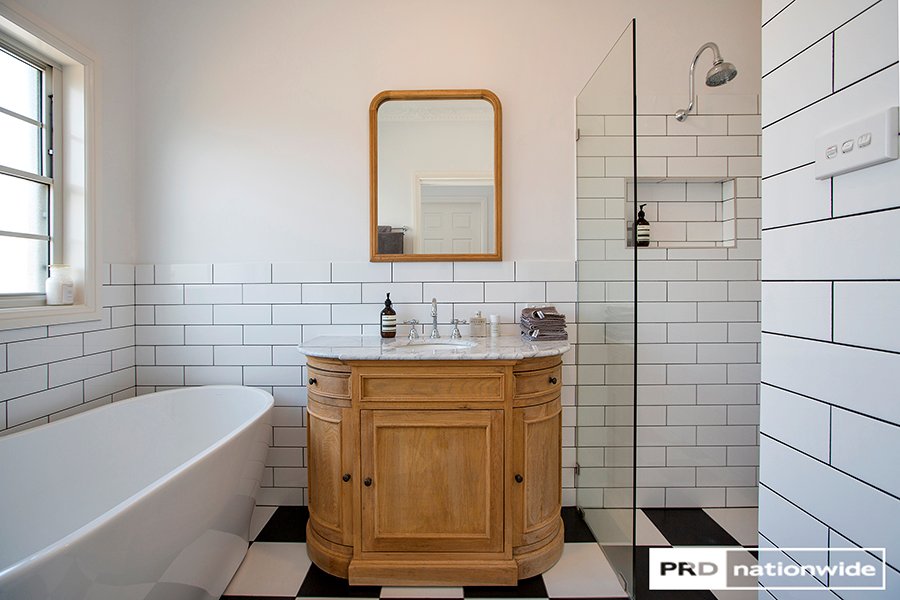 2/54 Griffin Avenue TAMWORTH 20